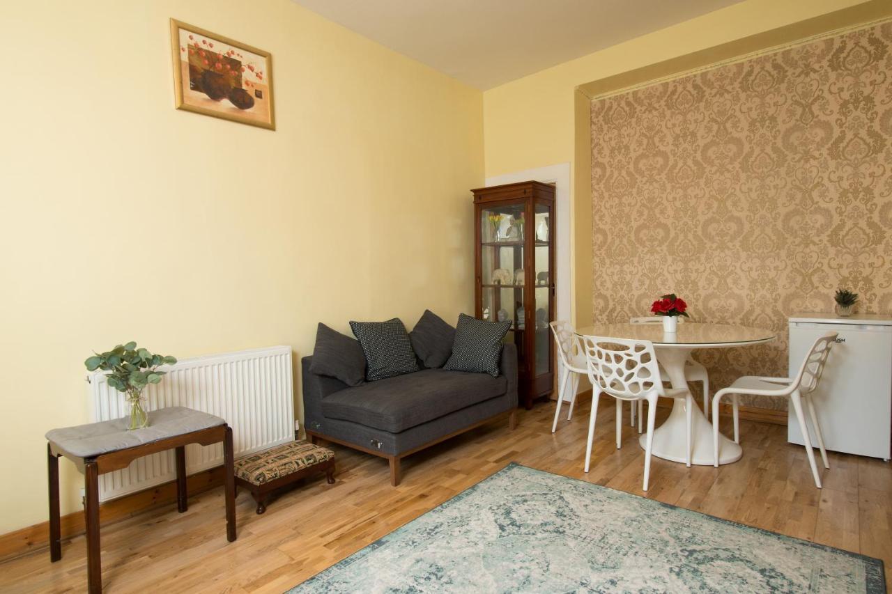 7 Bedroom Townhouse EDI Kültér fotó
