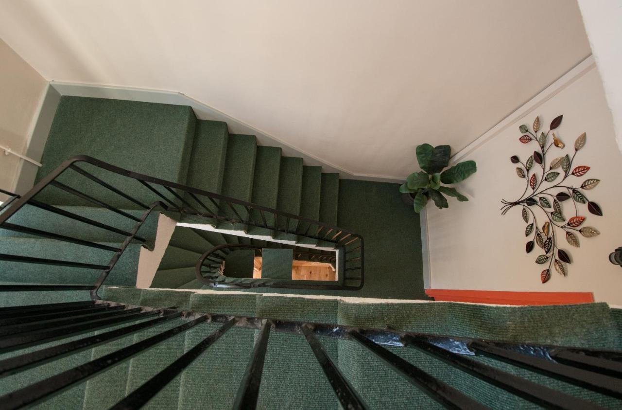 7 Bedroom Townhouse EDI Kültér fotó